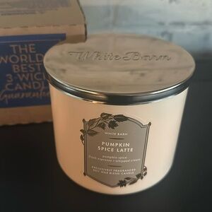 Bath and Body Works (White Barn) 3-wick candle Pumpkin Spice Latte